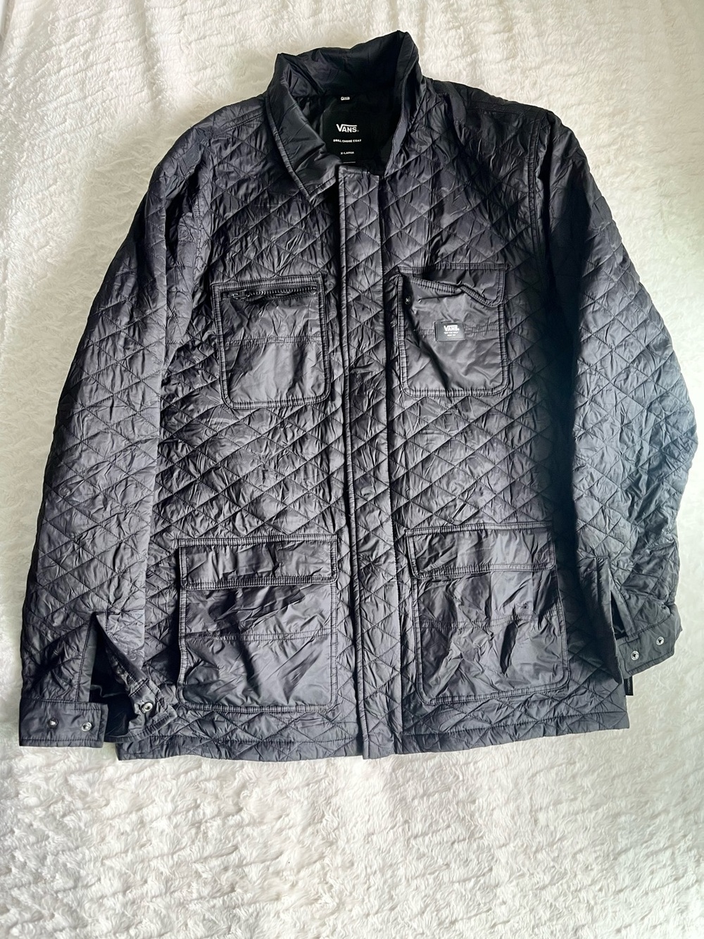 Vans Black Quilted Lightweight Field Jacket (snap needs repaired)